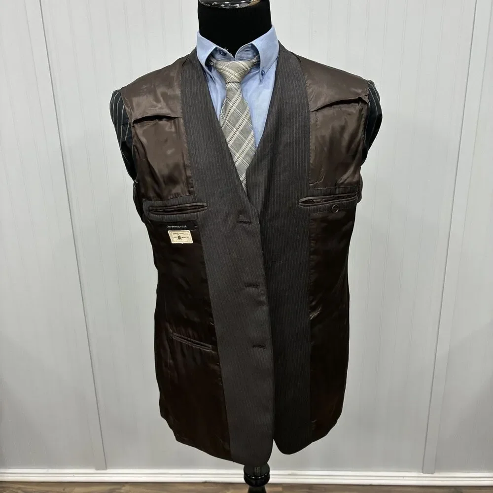 John Varvatos 40L - W32 x L34 Dark Brown Pinstriped Wool 3-Button 2-Piece Suit